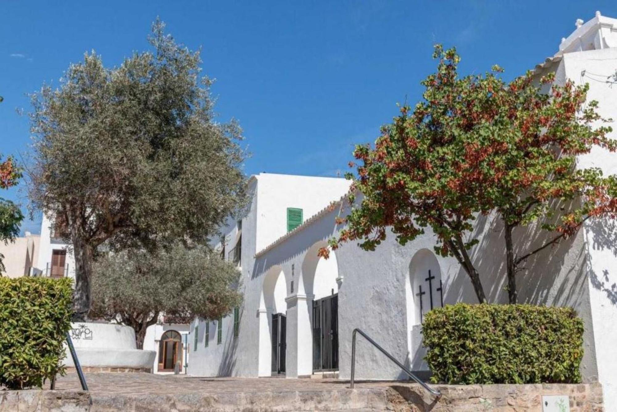 Hostal Cisne Hotel San Antonio  Bagian luar foto
