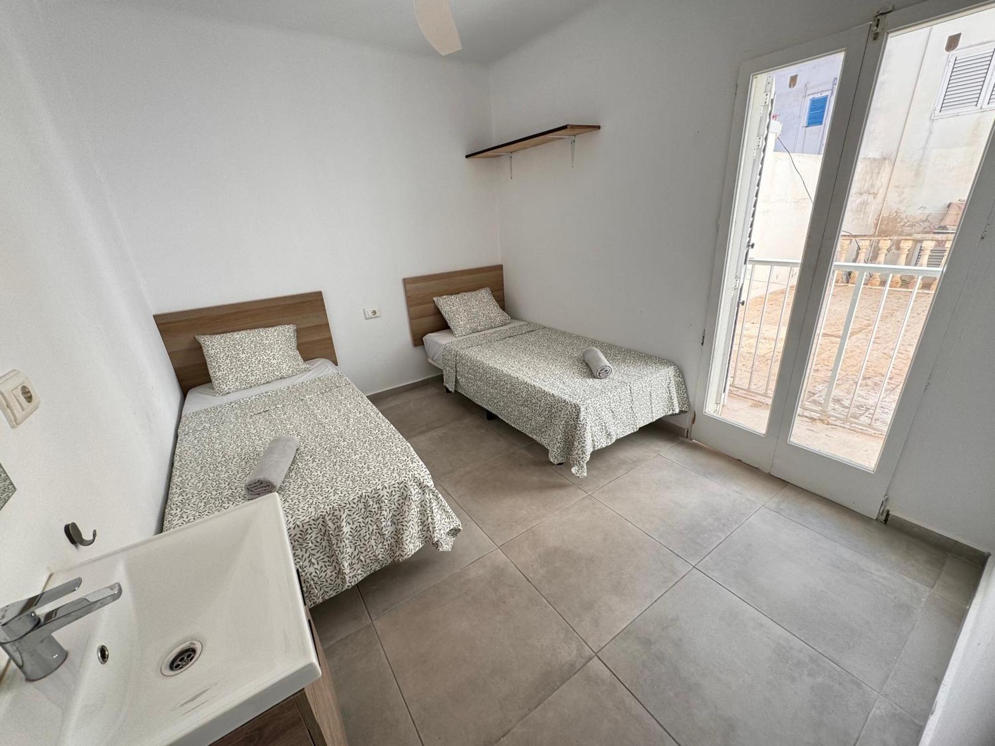 Hostal Cisne Hotel San Antonio  Bagian luar foto